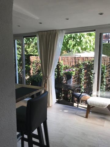 Souterrain Zuid-Duinen -Free Parking Apartment Zandvoort Bagian luar foto